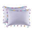 Édredon lavande avec pompons colorés et coussin décoratif en forme de cœur