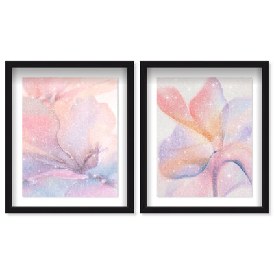 Watercolor Petals Set Framed Graphic Art
