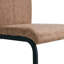 Ensemble de table et de chaises. Une table de salle à manger rectangulaire rétro minimaliste avec un plateau texturé et des pieds en métal. Des chaises en tissu avec des pieds arqués.-1056206756