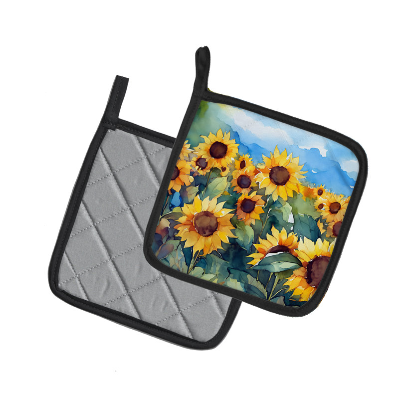 Caroline's Treasures Floral Polyester Potholder Set
