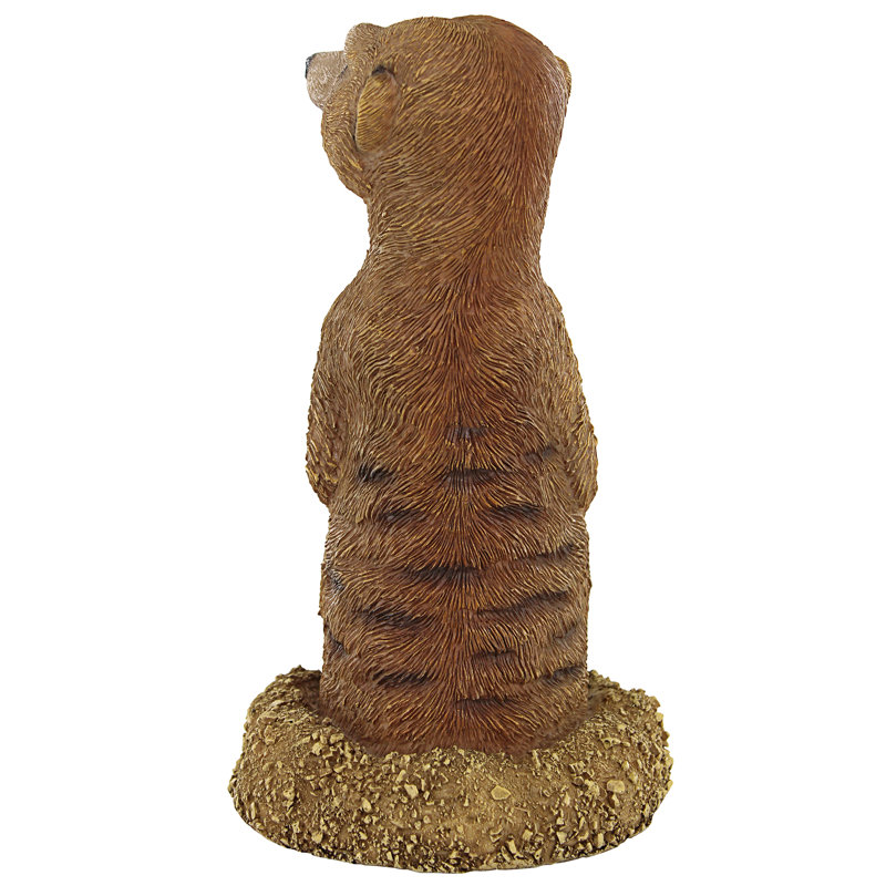 Trou dans une statue de suricate africain