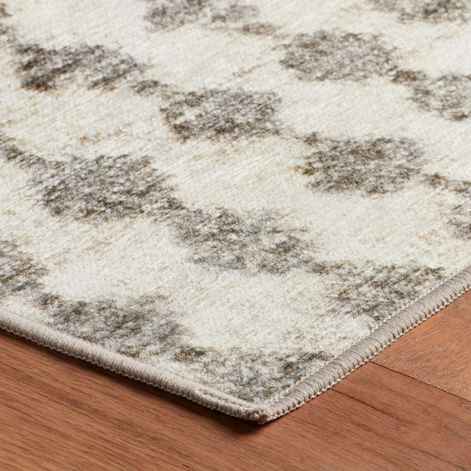 Izzy Grey Machine Washable Geometric Rug, Runner 2'6" x 8'
