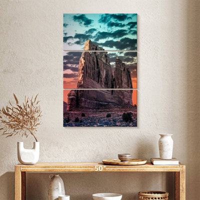 Alvord Arches National Park Rock
