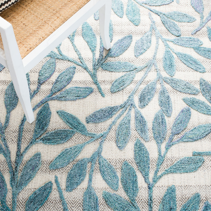 Blakesburg Hand Tufted Performance Floral Rug, Rectangle 5' x 8'