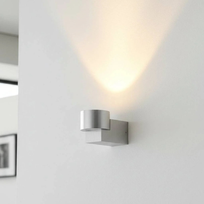 UltraBeam Brushed Aluminium Indoor LED Wall Uplighter 5 Watt LED 500 Lumens