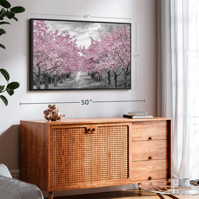 Impression sur toile Charmant Cherry Blossom Alley, H 27 po x l 40 po