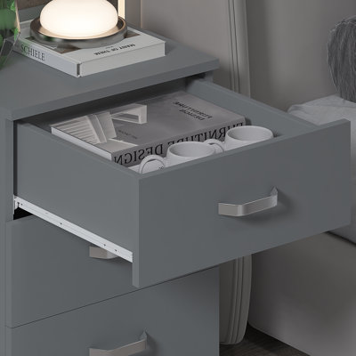Lycinda 3-Drawer Chest of Drawers