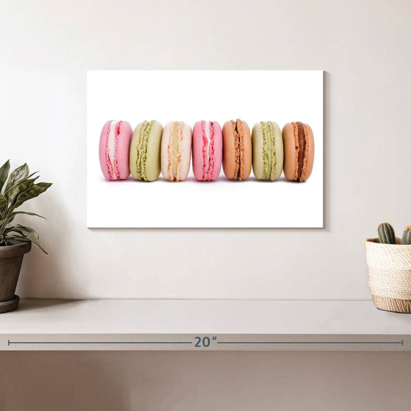 Yarlin Assorted Macarons