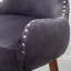 Chaise rembourrée en velours gris - Style contemporain avec rembourrage en mousse, capitonnage à boutons, garniture décorative en métal, dossier courbé avec pieds, stable-434126098
