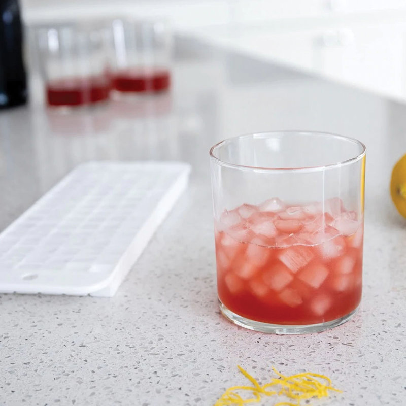 Breiden Plastic Ice Cube Tray