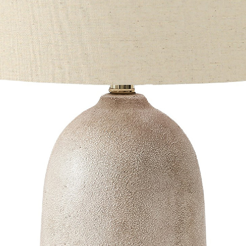 Lampe de table Dios, corps en céramique beige texturé, abat-jour en tissu, 27 po, Beige