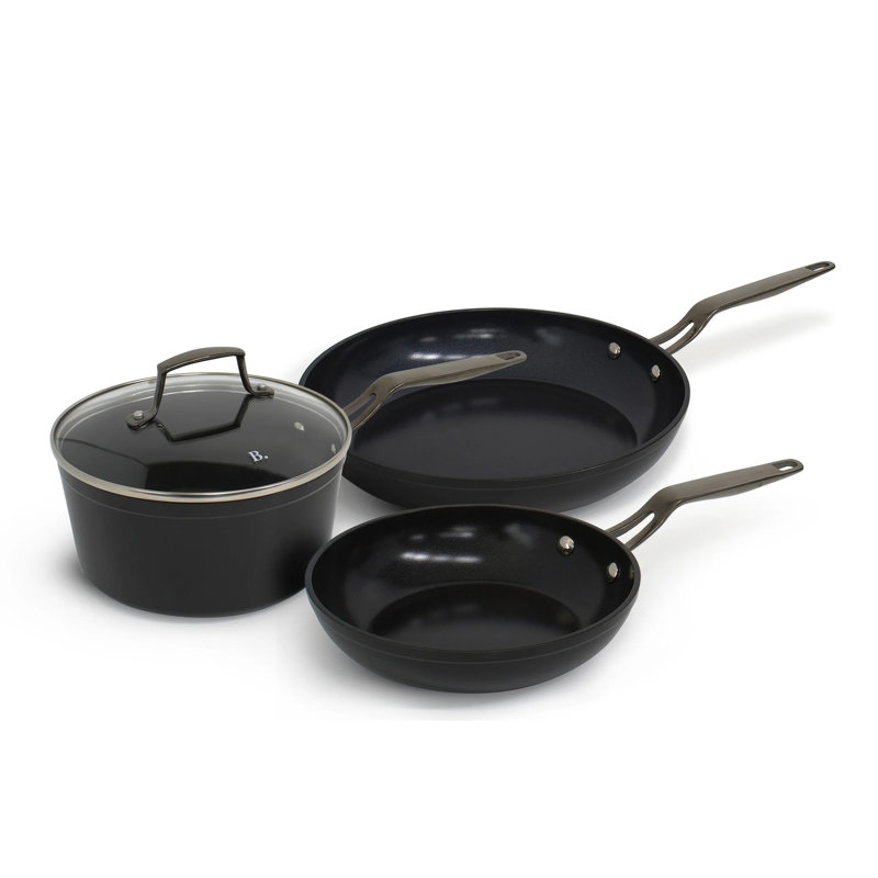 Blu. Casserole antiadhésive de 2,7 pte avec couvercle