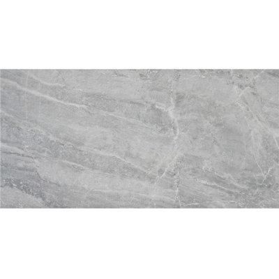 Taille du carreau de porcelaine rectifié blanc sublime: 24 x 48 po