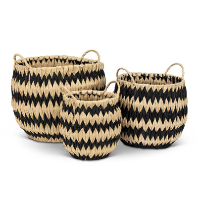 Dakota Fields Basket