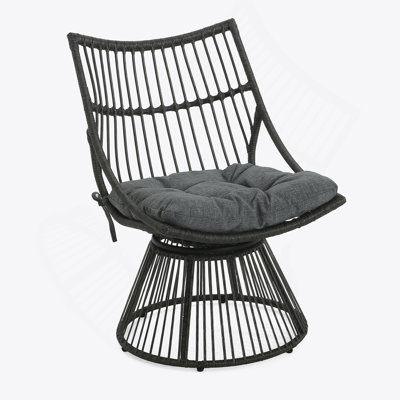 CHAISE