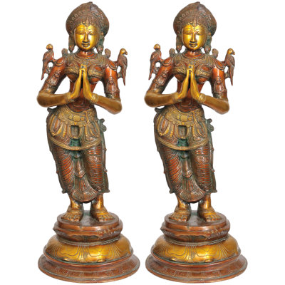 Namaste avec des perroquets