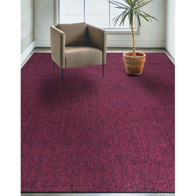 Area Rug in Purple/Black
