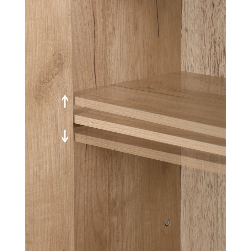 Armoire de rangement Mid-Century tissée à 4 portes avec tablettes réglables. Idéal pour les essentiels de salle à manger et le désordre du salon. Quatre structures amplement d'espace dans les portes Design Good Articles Decor. Équilibre