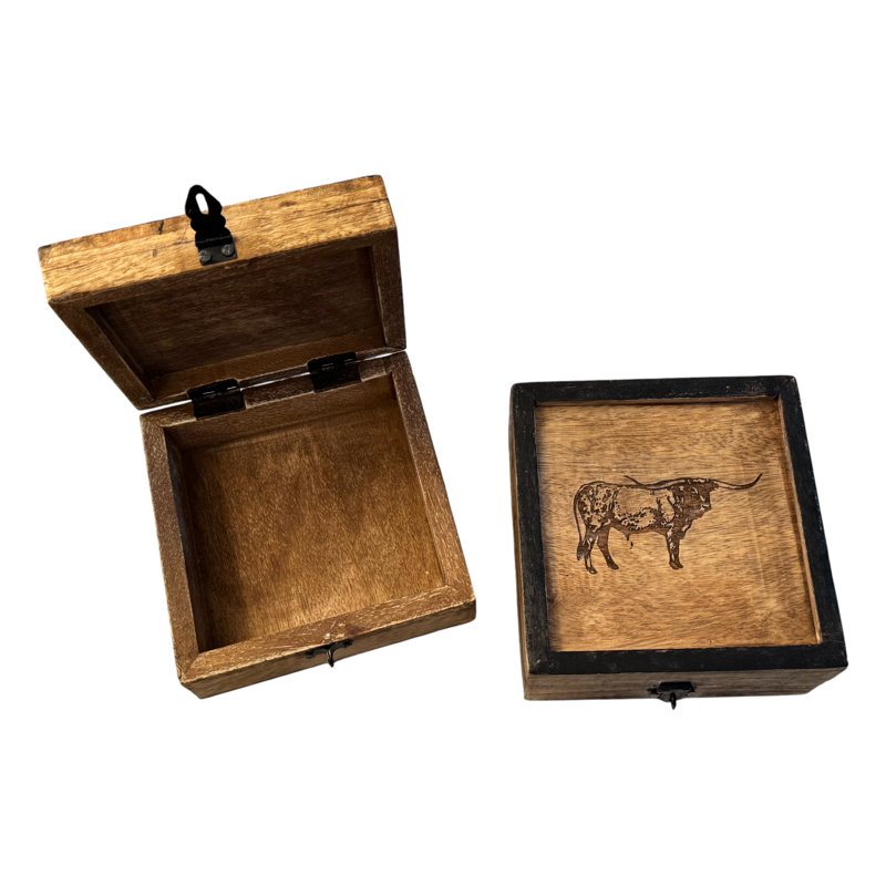 Bull Small Box-White Wash
