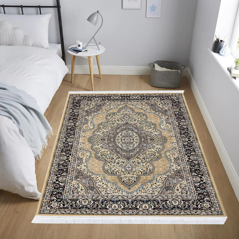 Aubreonna Floral Area Rug, Rectangle 160 x 230cm