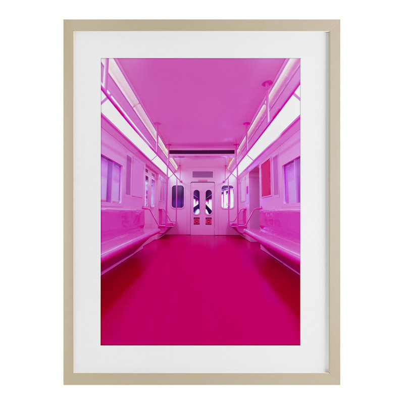 «Futuristic Pink Tone Subway», reproduction imprimée sous verre, design par Lish Creative, H 23 po x l 17 po