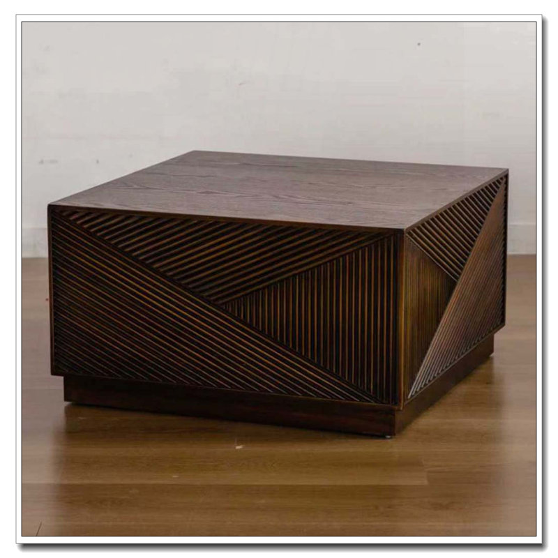 Table basse carrée