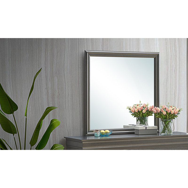 Low Distortion Glass Mirror