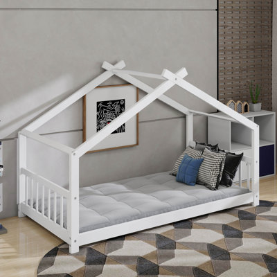 Lit en bois House House