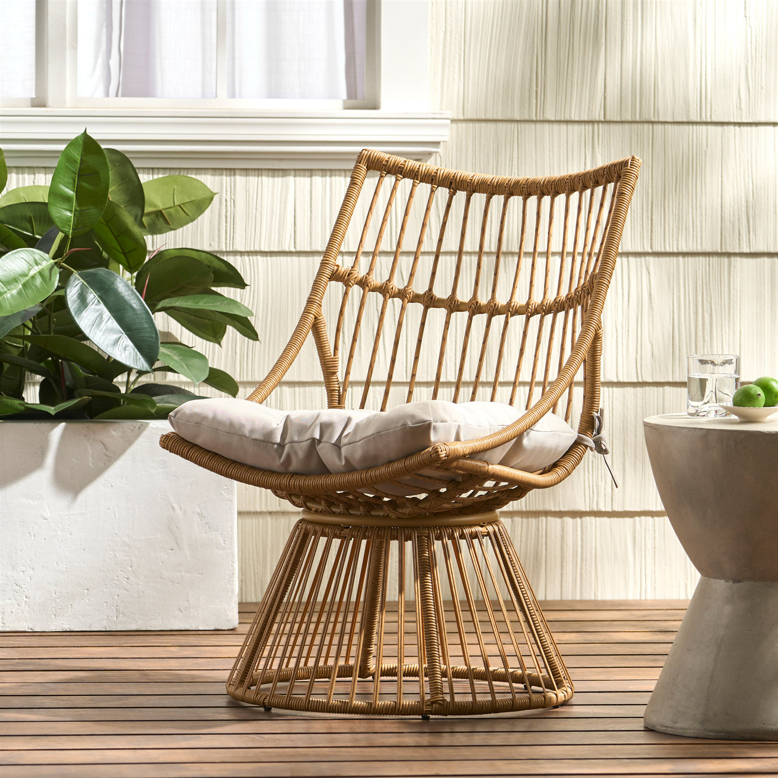 Wicker Outdoor Lounge Chair, Beige, Light Brown
