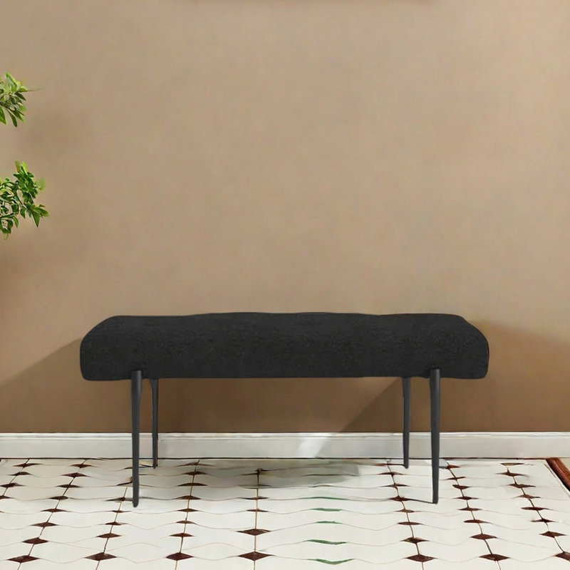 Banc en métal simple avec repose-pieds, H 17,72 po x l 47,24 po x P 17,72 po