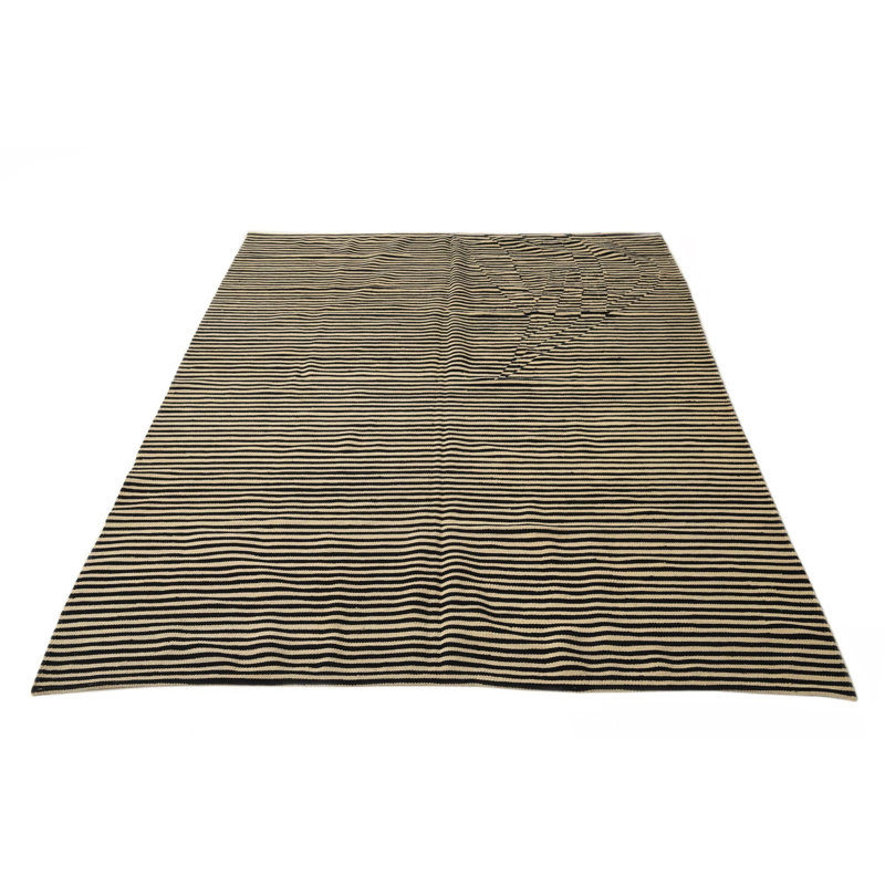 Tapis noir et blanc 5 x 8 Pinkerton