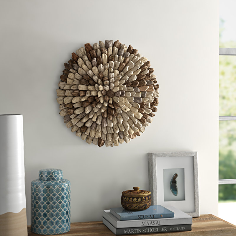 Round Driftwood Wall Décor