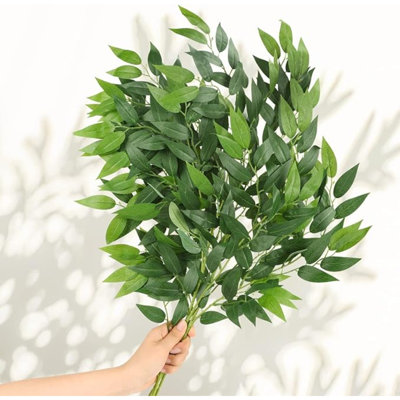 4 pièces artificielles ruscus italien vert tiges de fausse feuille verte guirlandes suspendues pulvérisation de verdure