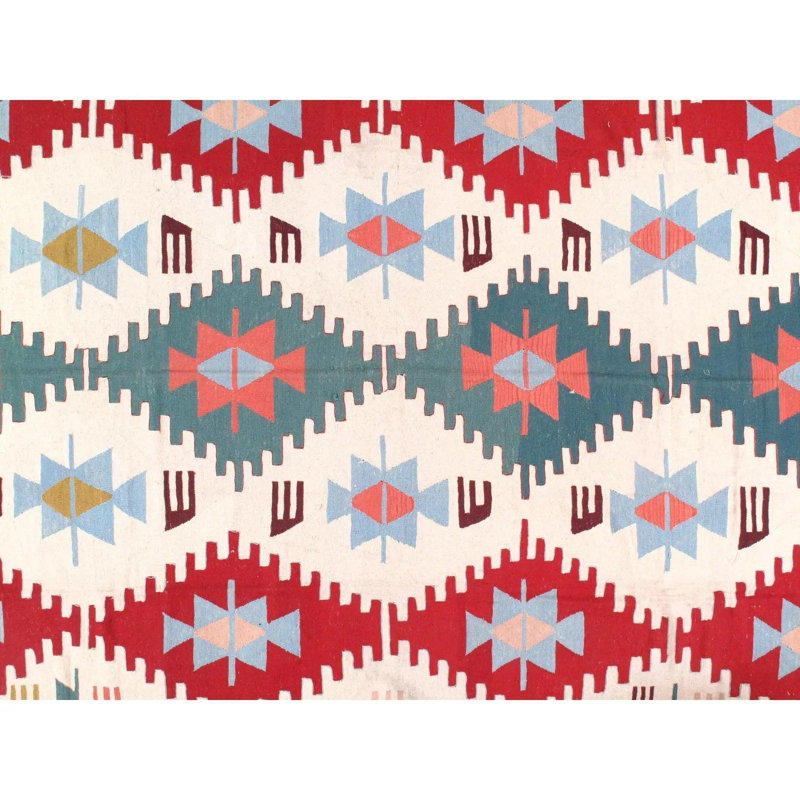 Winnah Oriental Area Rug