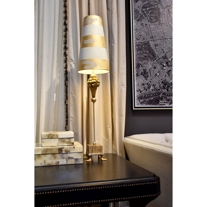 Grande lampe de luxe Hannasville avec abat-jour rayé doré