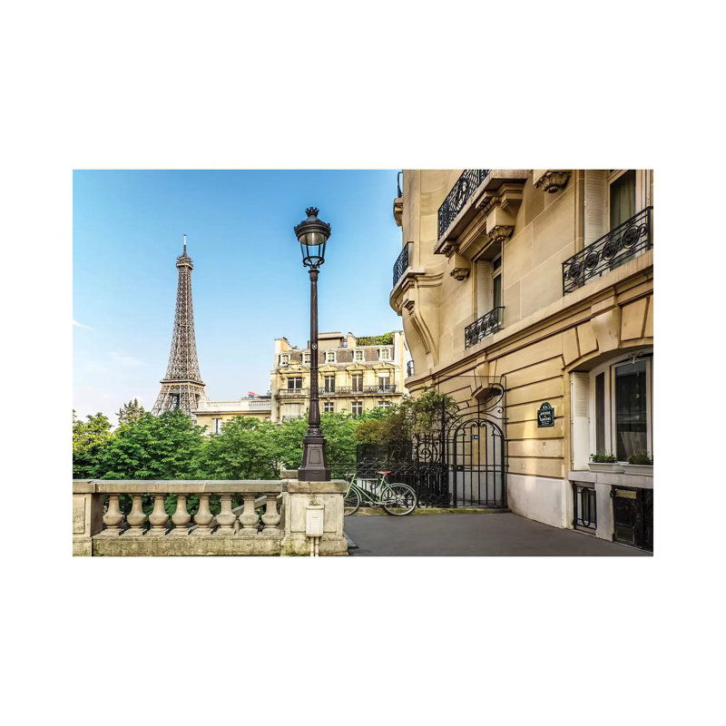 «Parisian Charm» par Melanie Viola - Photographie sur toile tendue, H 18 po x l 26 po x P 1,5 po