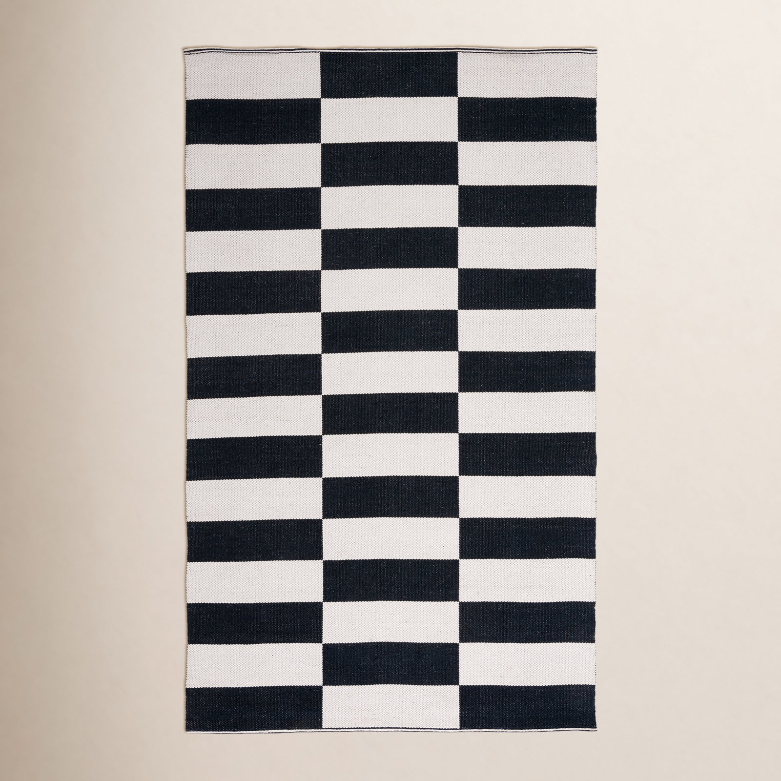 Alvana Handmade Cotton Rug, Rectangle 4' x 6'