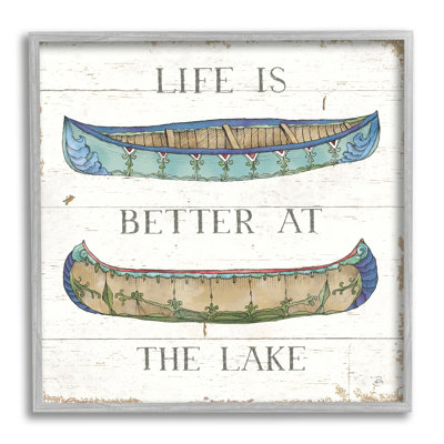 «Life Better at Lake Weathered Canoes» par Daphne Brissonnet - impression sur bois