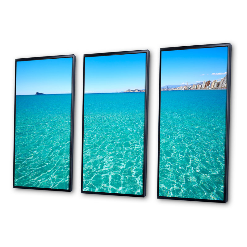 «Blue Benidorm Levante Beach - Sea & Shore», ensemble de 3 toiles murales encadrées, H 20 po x l 36 po x P 1 po, Noir