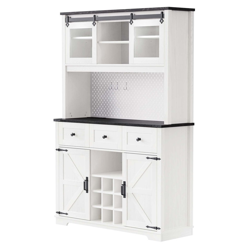 Garde-manger Farmhouse avec portes coulissantes, prise de courant, support de rangement interne et 3 tiroirs, chêne blanc