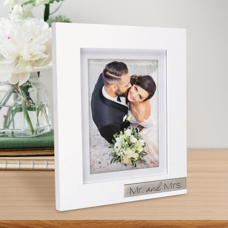 Naveyah Picture Frame