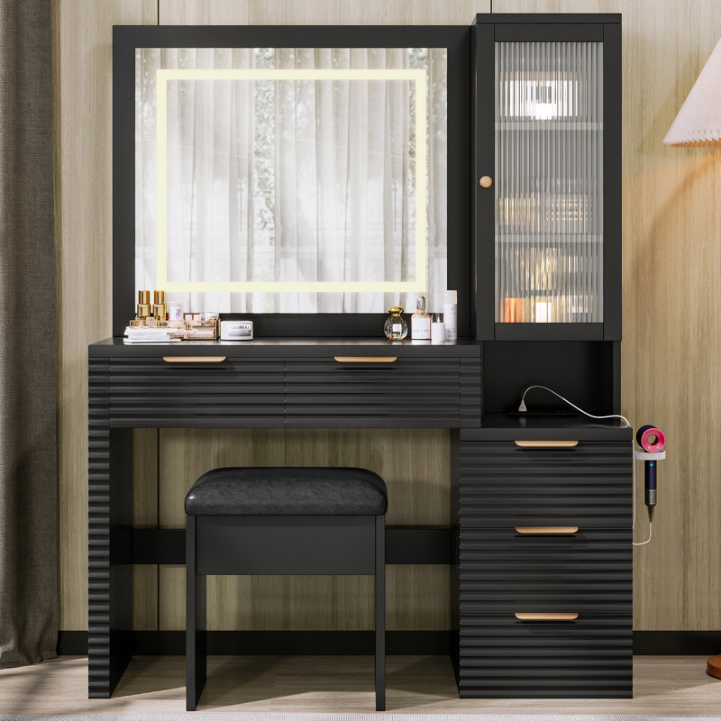 Meuble-lavabo cannelé 43,5 po, bureau de maquillage avec tabouret et station de charge