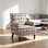 Chaise d'appoint vintage avec garniture cloutée, fauteuil classique avec pieds en bois massif