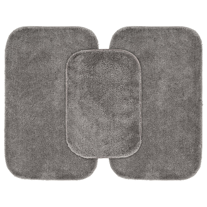 Tapis pour salle de bain en nylon traditionnel avec envers antidérapant Mccluney, Gris moyen