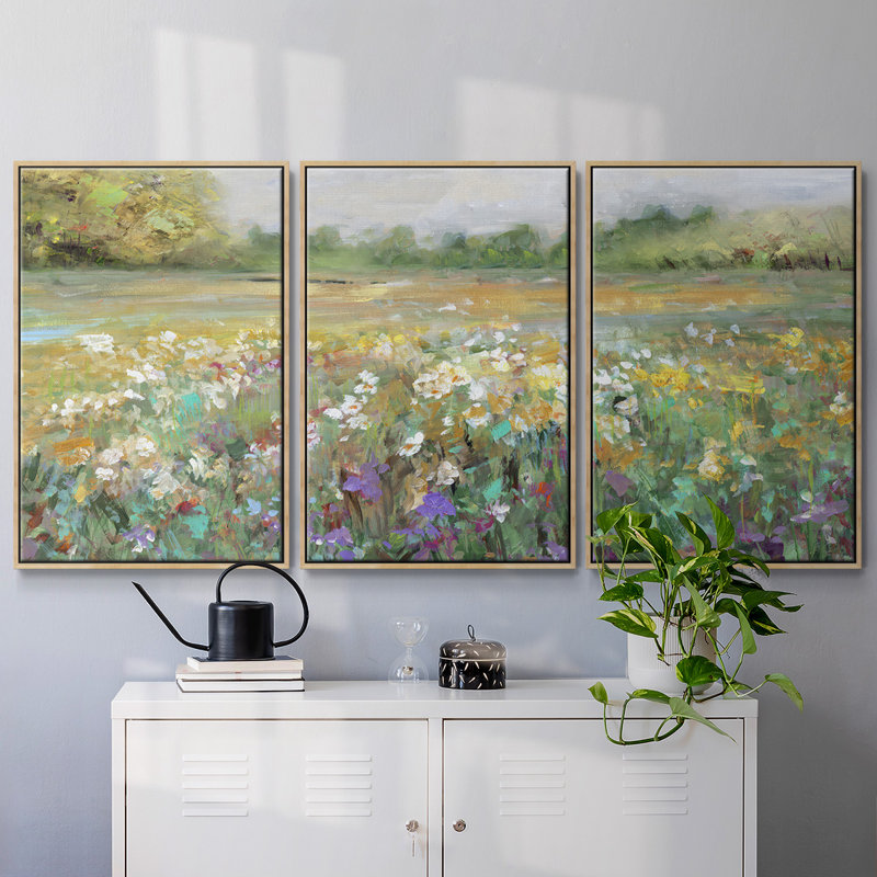 Country Meadow - 3 pièces, reproduction encadrée sur toile, H 36 po x l 75 po x P 2 po, Naturel