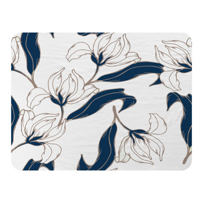 Quirion Quilted Throw Blanket