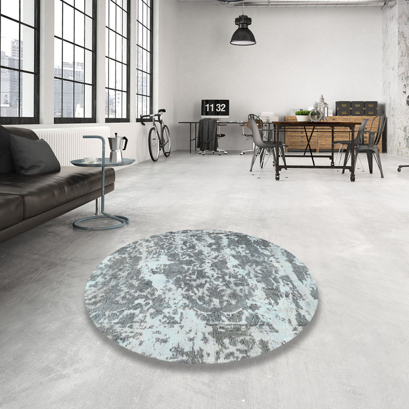 Tapis traditionnel gris / fumée