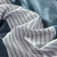 Ensemble d'édredon à rayures réversible 3 pièces en duvet synthétique doux toutes saisons-122494854-122494868