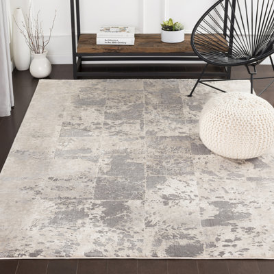 Adilynn Geometric Indoor Rug