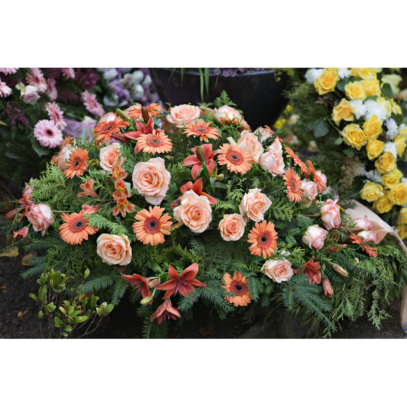 Garland 1 Piece Wrapped Canvas Wall Art, 81cm H x 122cm W